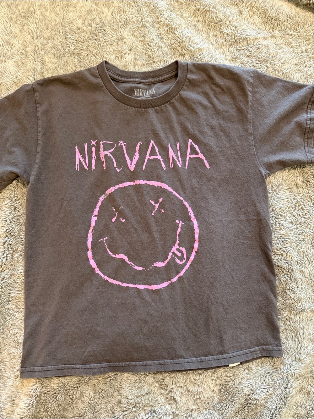 Nirvana Pink Smiley Face Graphic T-Shirt – Youth Large